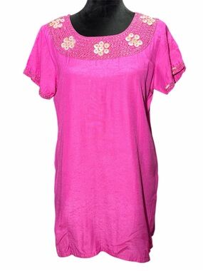 Embroidered Scoop-Neck Pink Tunic Top